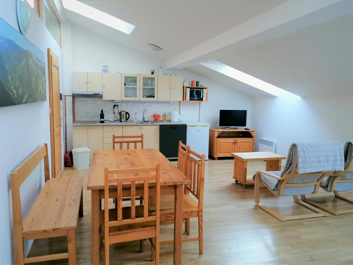Pod Strechou Appartement Svoboda nad Úpou Buitenkant foto
