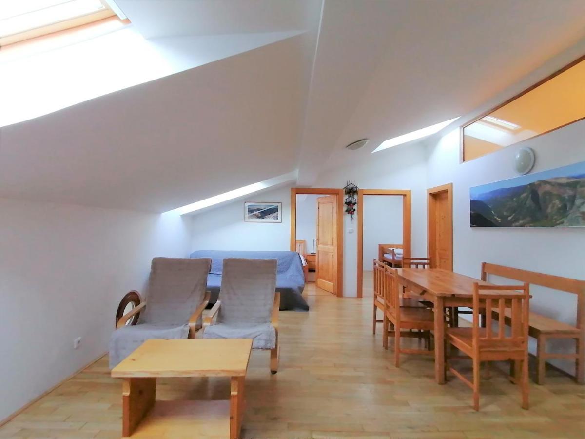 Pod Strechou Appartement Svoboda nad Úpou Buitenkant foto